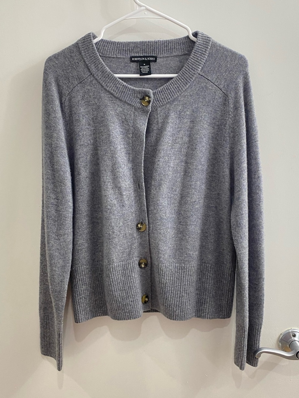 Robertson & Rodeo 100% Cashmere Women’s Gray Button-FrontCardigan Size M
